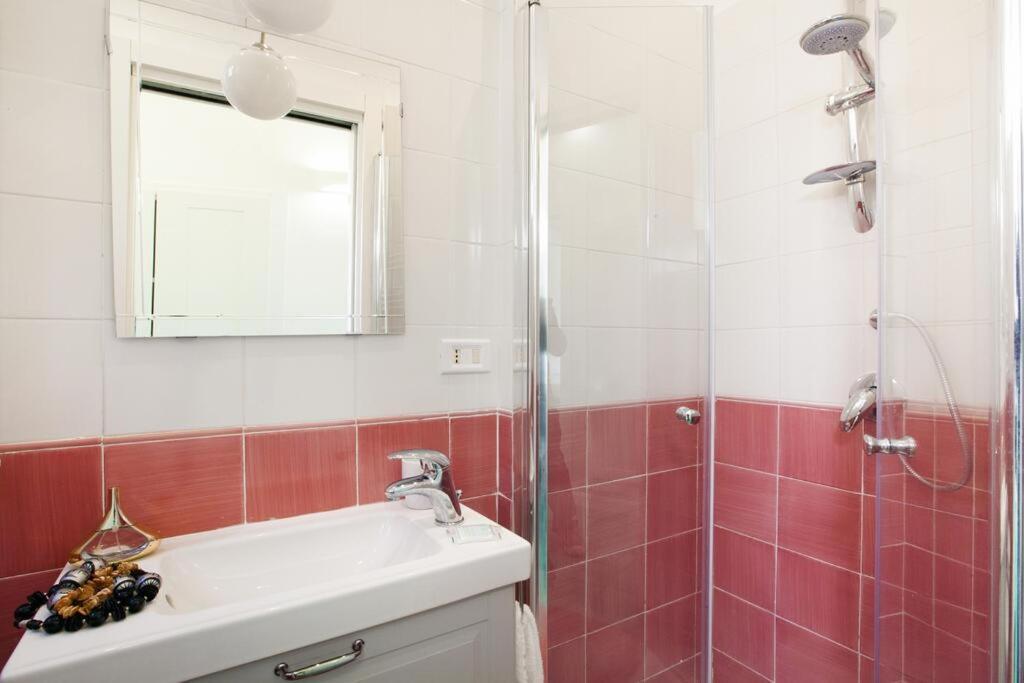 Super Attico Vista Mare Con Piscina Apartment ซอร์เรนโต ภายนอก รูปภาพ